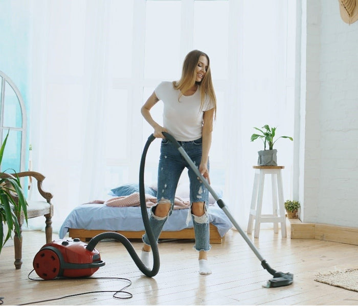 Bagged Vacuum Cleaner
